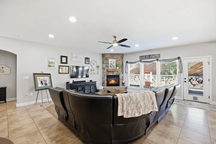 1670 W 3530 S, St. George, Utah 84790
