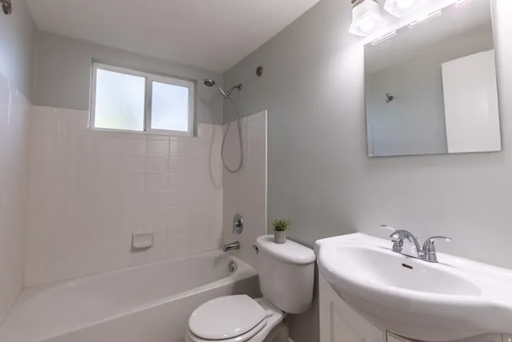 650 N 300 W #147, Salt Lake City, Utah 84103