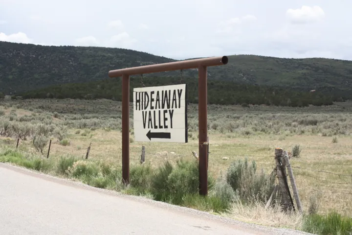 Hideaway Valley Sign