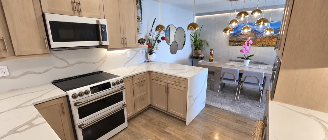 875 S Donner Way #803, Salt Lake City, Utah 84108