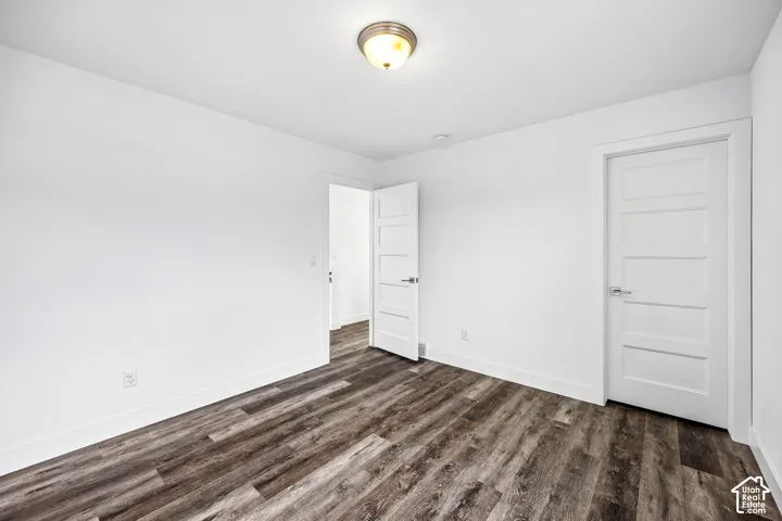Nice 3rd bedroom with walk-in closet.