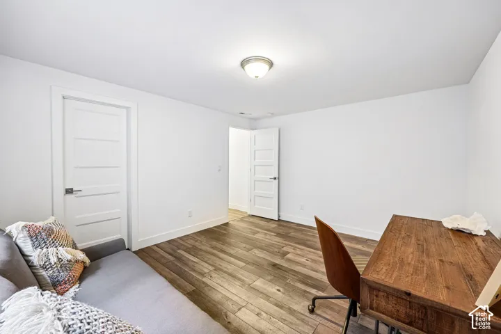 Large 4th bedroom.