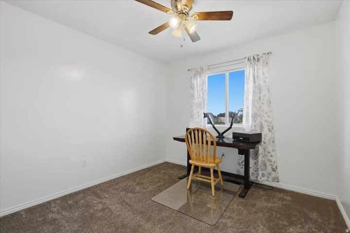 612 E Barbed Wire Dr, Grantsville, Utah 84029