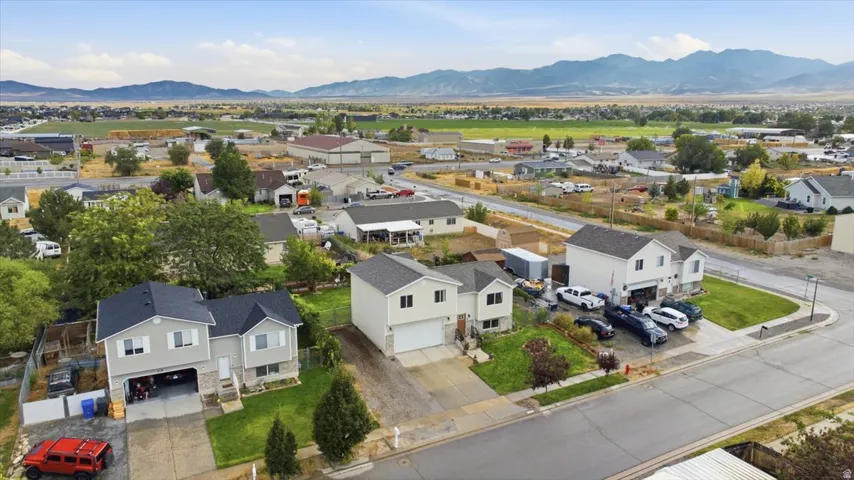612 E Barbed Wire Dr, Grantsville, Utah 84029