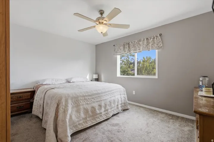 612 E Barbed Wire Dr, Grantsville, Utah 84029