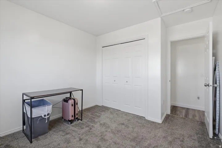 612 E Barbed Wire Dr, Grantsville, Utah 84029