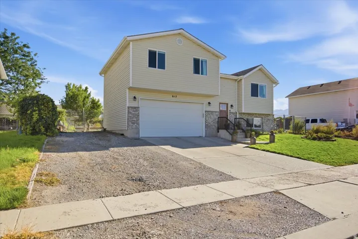 612 E Barbed Wire Dr, Grantsville, Utah 84029