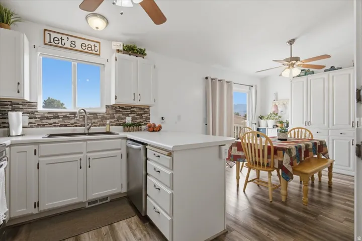 612 E Barbed Wire Dr, Grantsville, Utah 84029