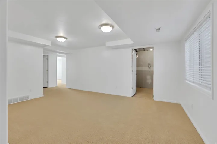 673 E 2100 N, North Logan, Utah 84341