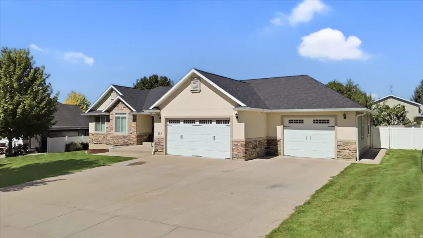 673 E 2100 N, North Logan, Utah 84341