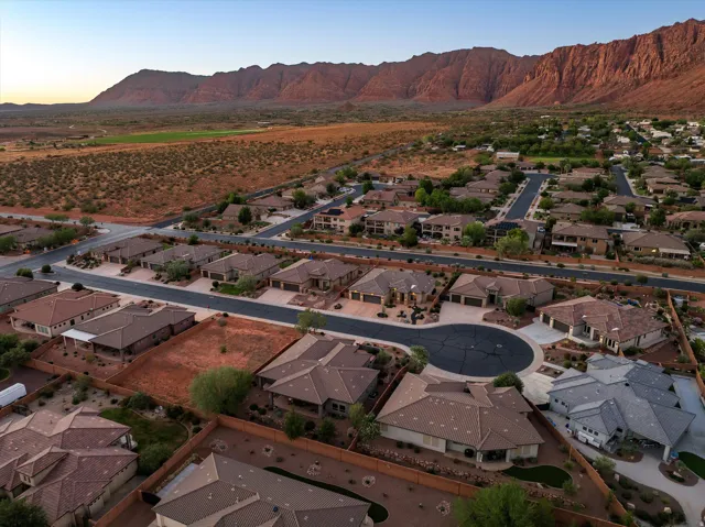 336 W Redstone Ct, Ivins, Utah 84738