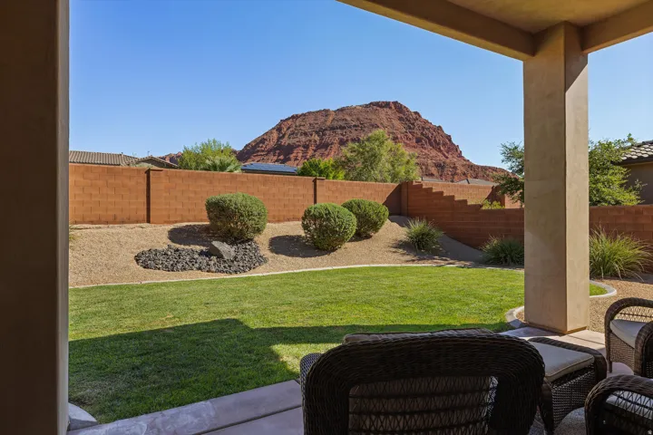 336 W Redstone Ct, Ivins, Utah 84738