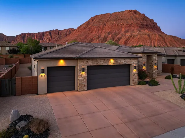 336 W Redstone Ct, Ivins, Utah 84738