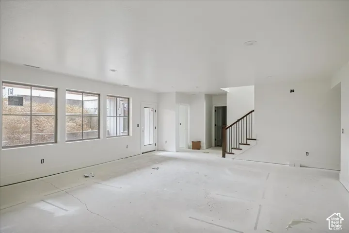Basement Rec Room w/Daylighted Walkout