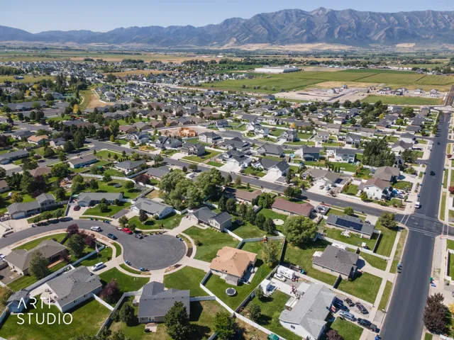 988 W 2675 S, Nibley, Utah 84321