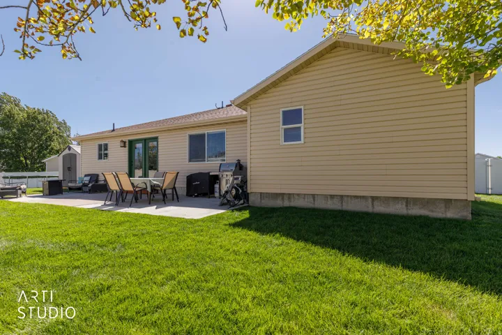 988 W 2675 S, Nibley, Utah 84321
