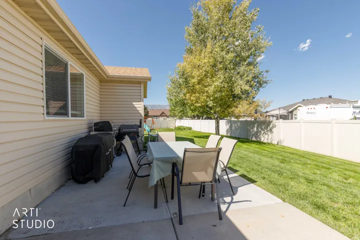 988 W 2675 S, Nibley, Utah 84321