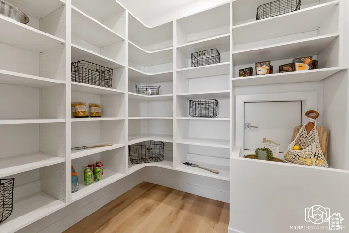 PHOTOS ARE OF A PREVIOUS MODEL HOME featuring the same floor plan and are provided for illustrative purposes only. Colors, finishes, fixtures, and selections may vary. Home will be delivered unfurnished
