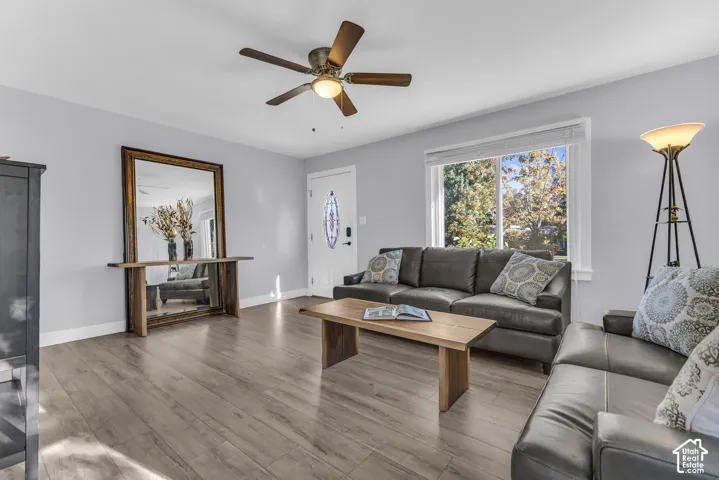 Large space for gathering. Large enough for a dining room table and seating.