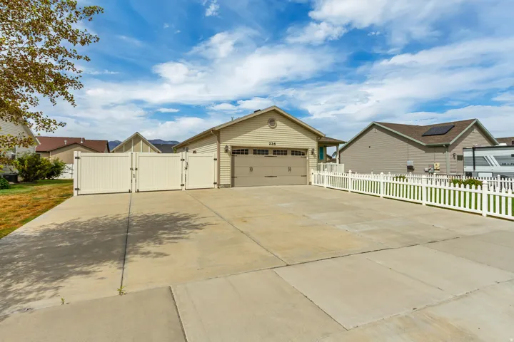 226 S East Ranch Rd, Grantsville, Utah 84029