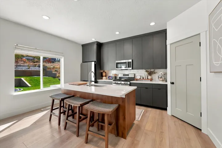119 S 940 E, Santaquin, Utah 84655