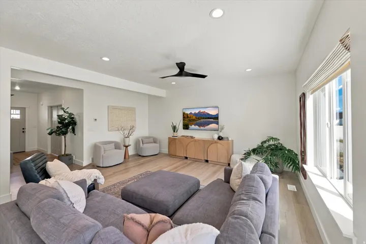 119 S 940 E, Santaquin, Utah 84655