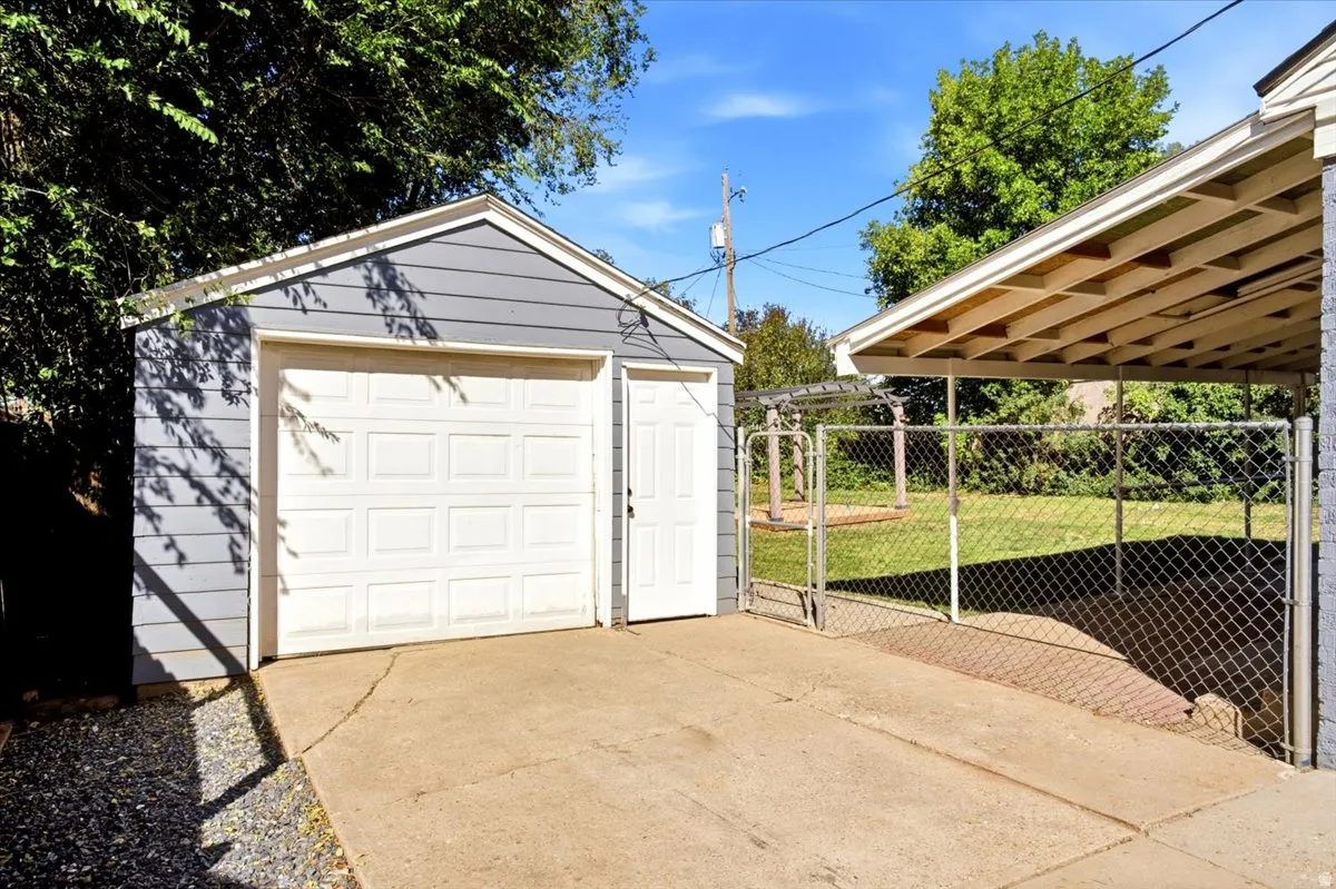 Extended one car garage