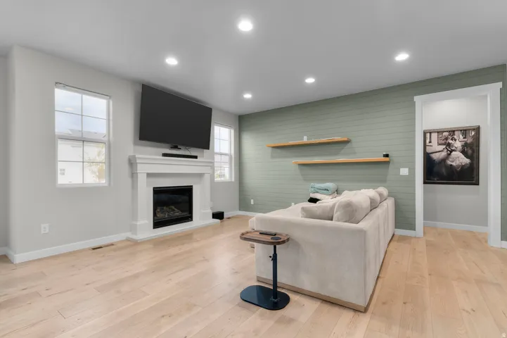 3864 W Safflower Dr, Lehi, Utah 84043