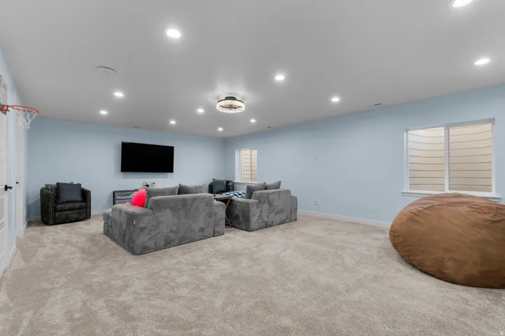 3864 W Safflower Dr, Lehi, Utah 84043