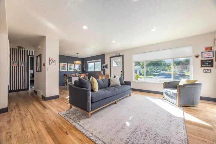 9958 S Barium Ln, Sandy, Utah 84094