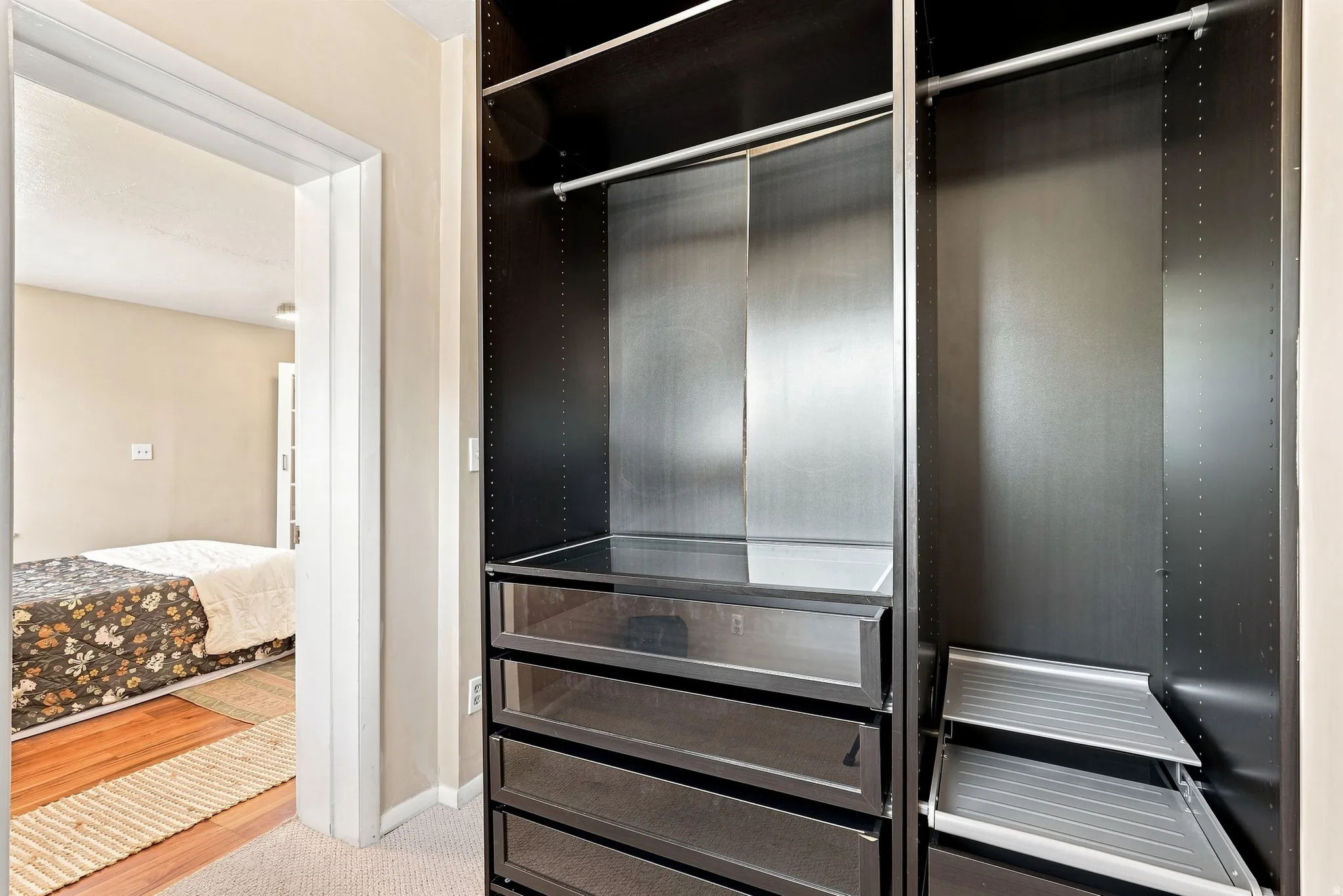 Walk in closet