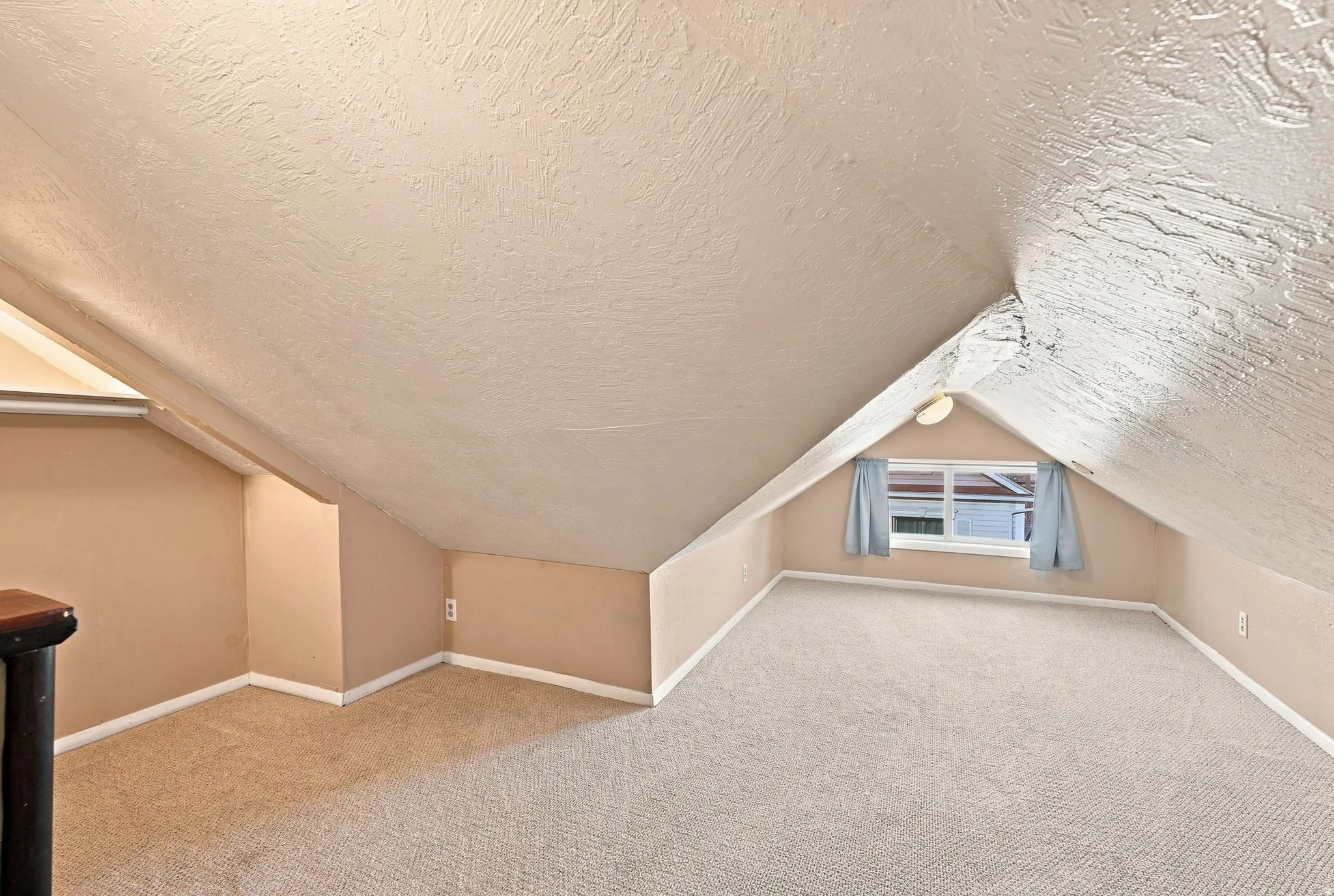 Finished attic/bonus space
