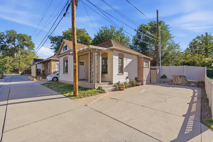 653 S Egli Ct, Salt Lake City, Utah 84102