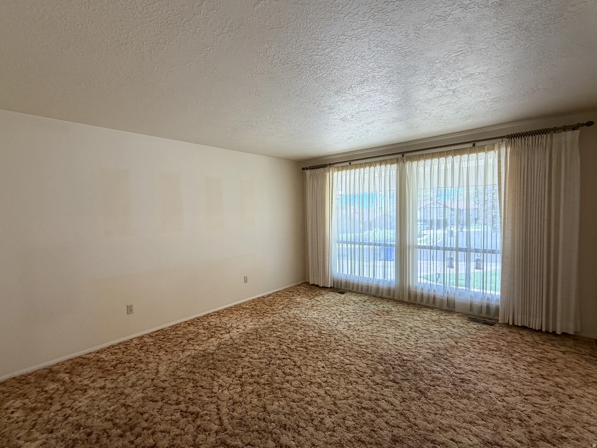 Formal Living Room/Office or Den
