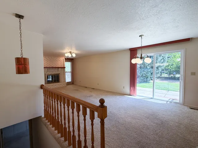 Dining Room/Living Room