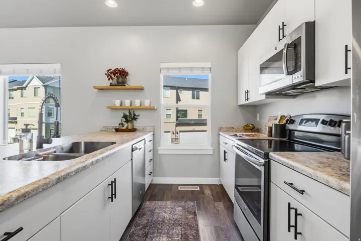 1749 W 60 S, Pleasant Grove, Utah 84062