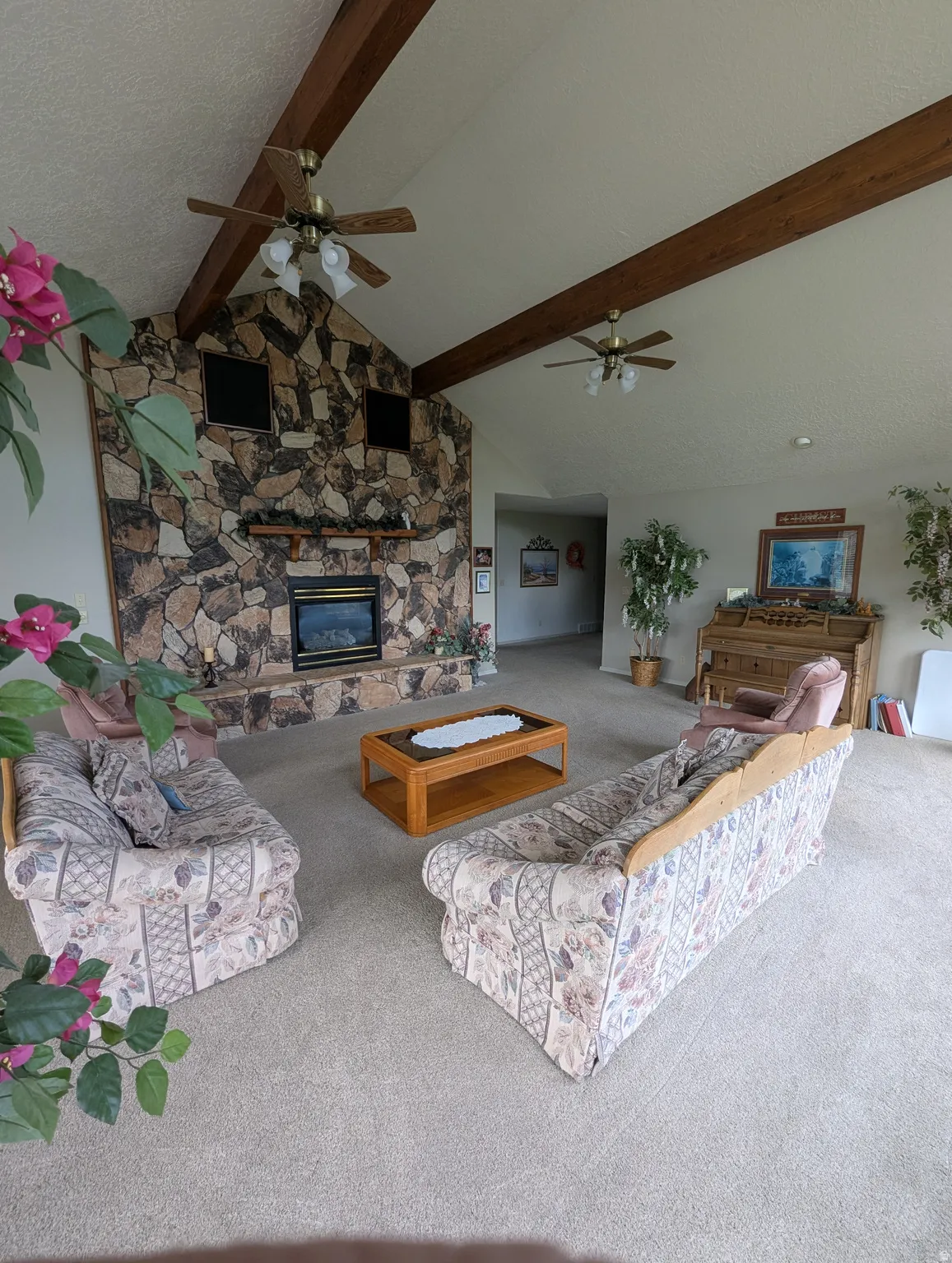 Vaulted ceiling with exposed wood beams