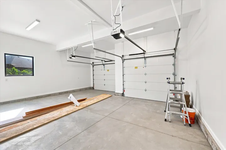 975 E Oak Creek Dr, Lehi, Utah 84043