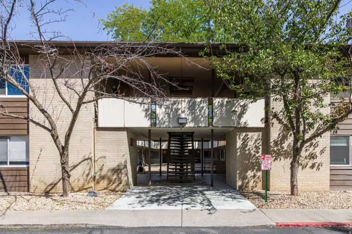 1555 E 3900 S #112, Salt Lake City, Utah 84124