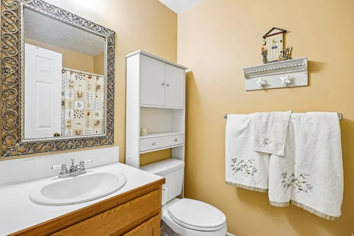 5186 W Saguar0 Dr, West Jordan, Utah 84084