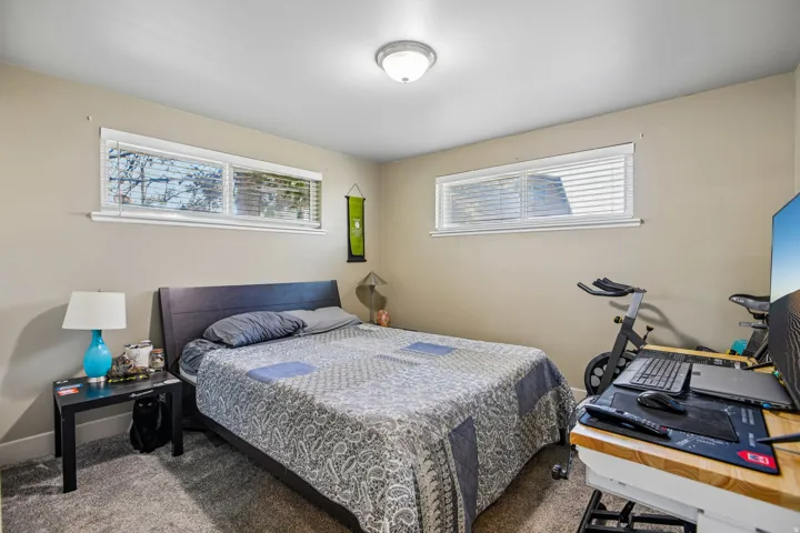 9956 S Aster Ln, Sandy, Utah 84094