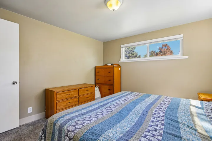 9956 S Aster Ln, Sandy, Utah 84094