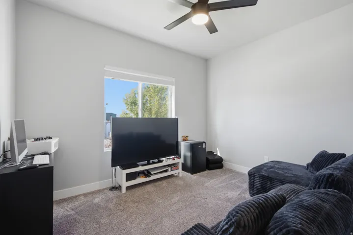 2041 E Telegraph Rd, Eagle Mountain, Utah 84005