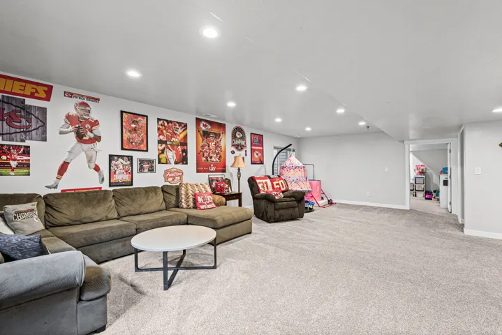 2041 E Telegraph Rd, Eagle Mountain, Utah 84005