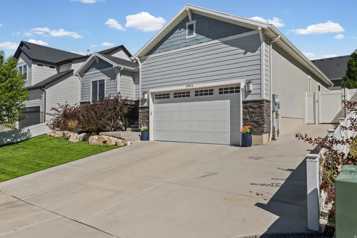2041 E Telegraph Rd, Eagle Mountain, Utah 84005