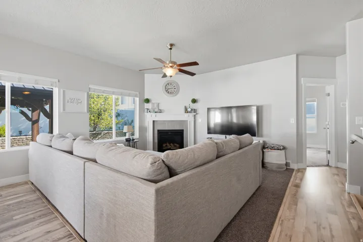 2041 E Telegraph Rd, Eagle Mountain, Utah 84005