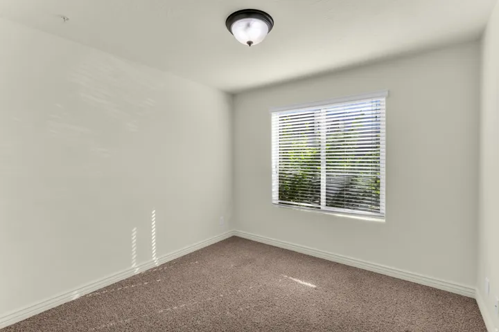378 S 2150 W #101, Pleasant Grove, Utah 84062