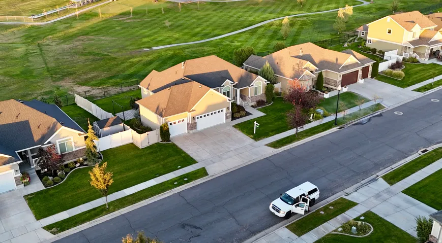 Golf Course directly behind the home