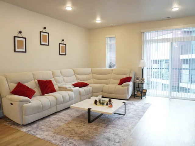 462 E 625 S, Clearfield, Utah 84015
