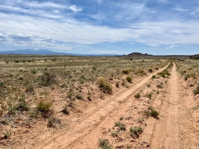 42424 Kokopelli Trl, Cisco, Utah 84515
